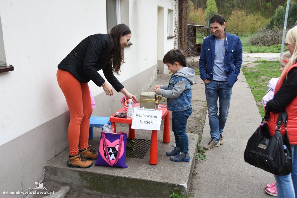 Piknik w schronisku dla zwierząt