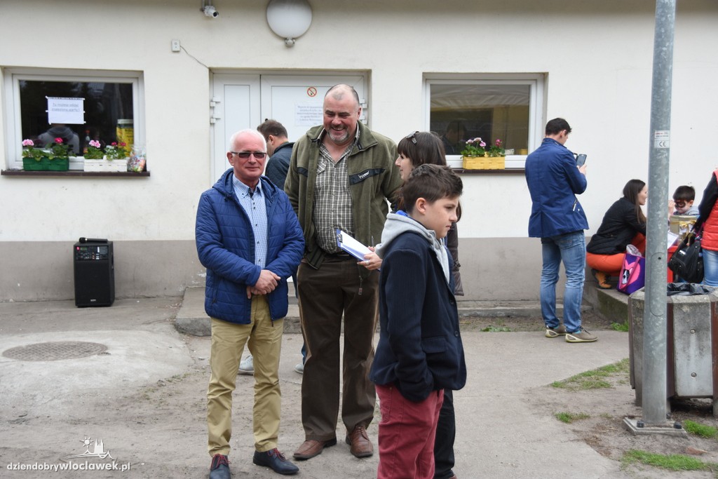 Piknik w schronisku dla zwierząt
