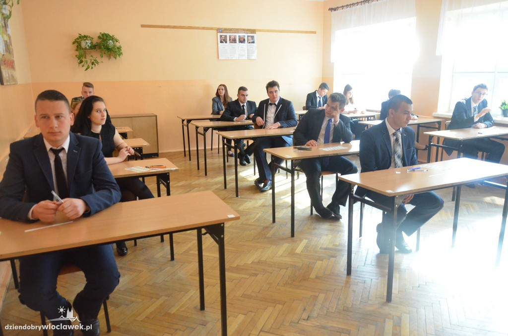 Matura z j. polskiego - Zespół Szkół Ekonomicznych