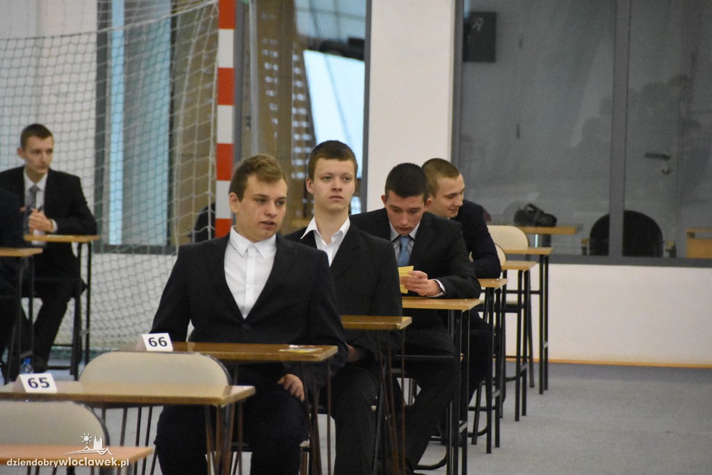 Matura z języka polskiego w ZST