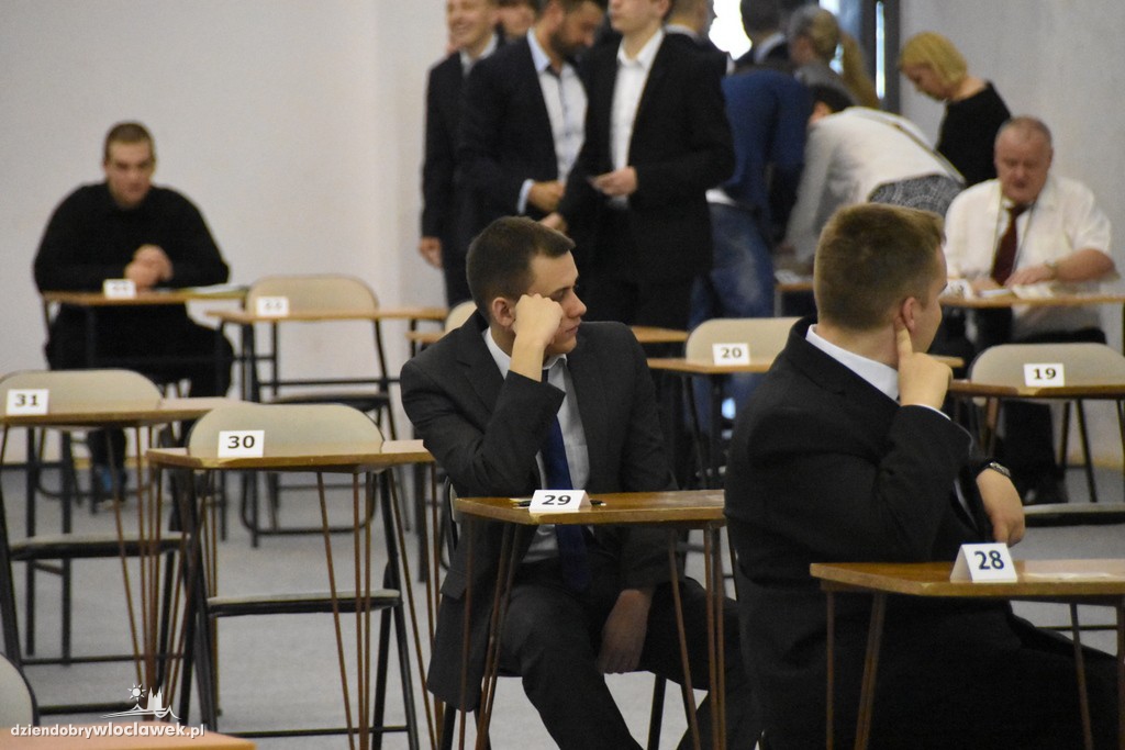 Matura z języka polskiego w ZST