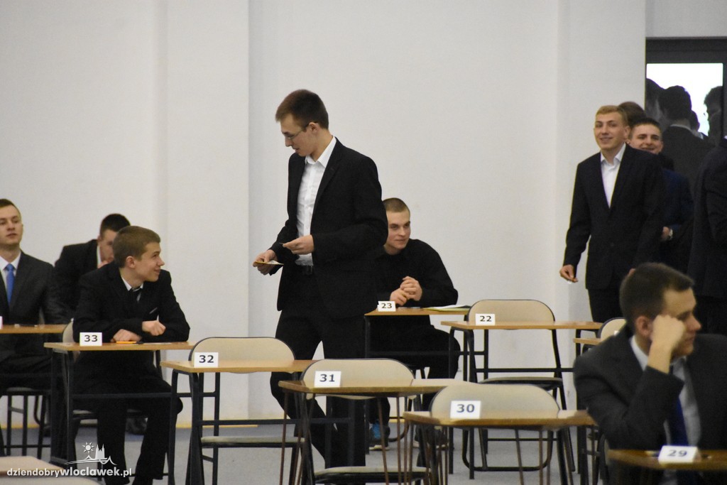 Matura z języka polskiego w ZST