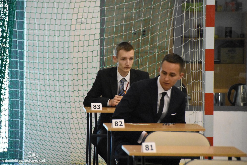 Matura z języka polskiego w ZST
