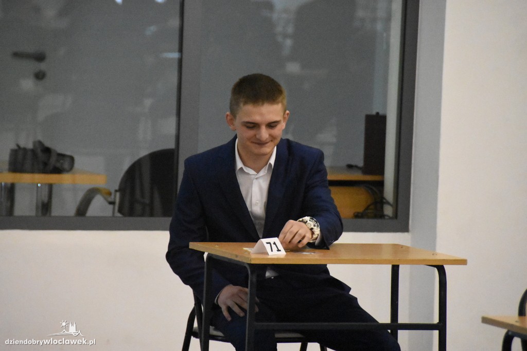 Matura z języka polskiego w ZST