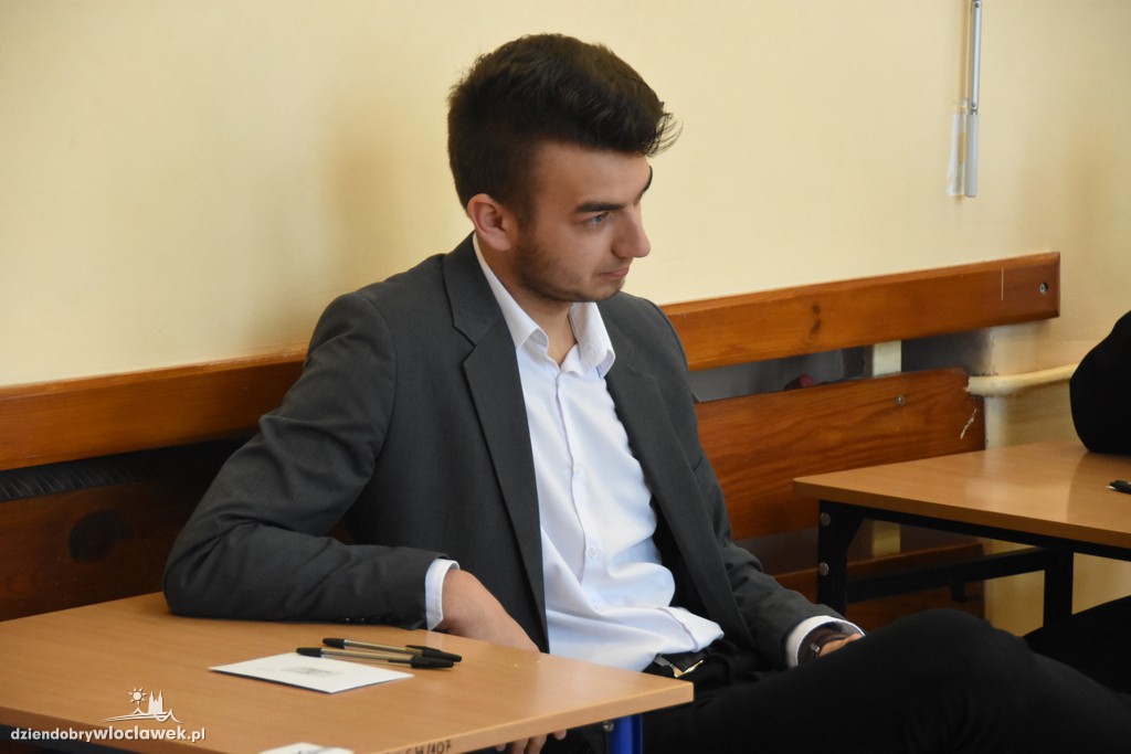 Matura z języka polskiego w ZSCh