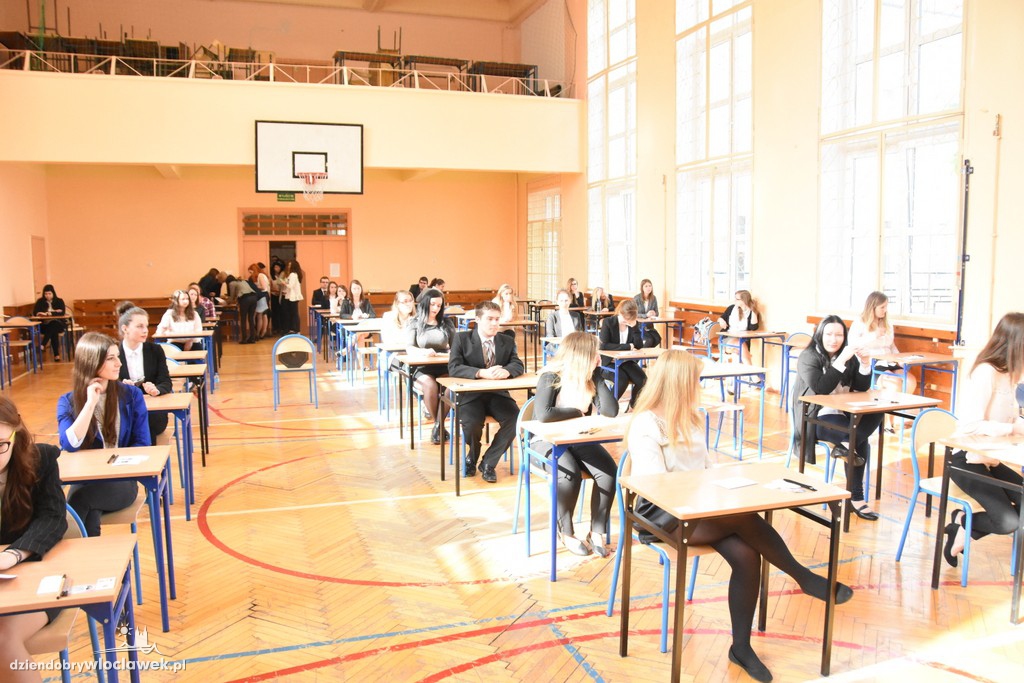 Matura z języka polskiego w ZSCh