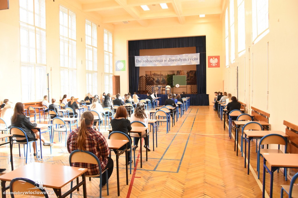 Matura z języka polskiego w ZSCh