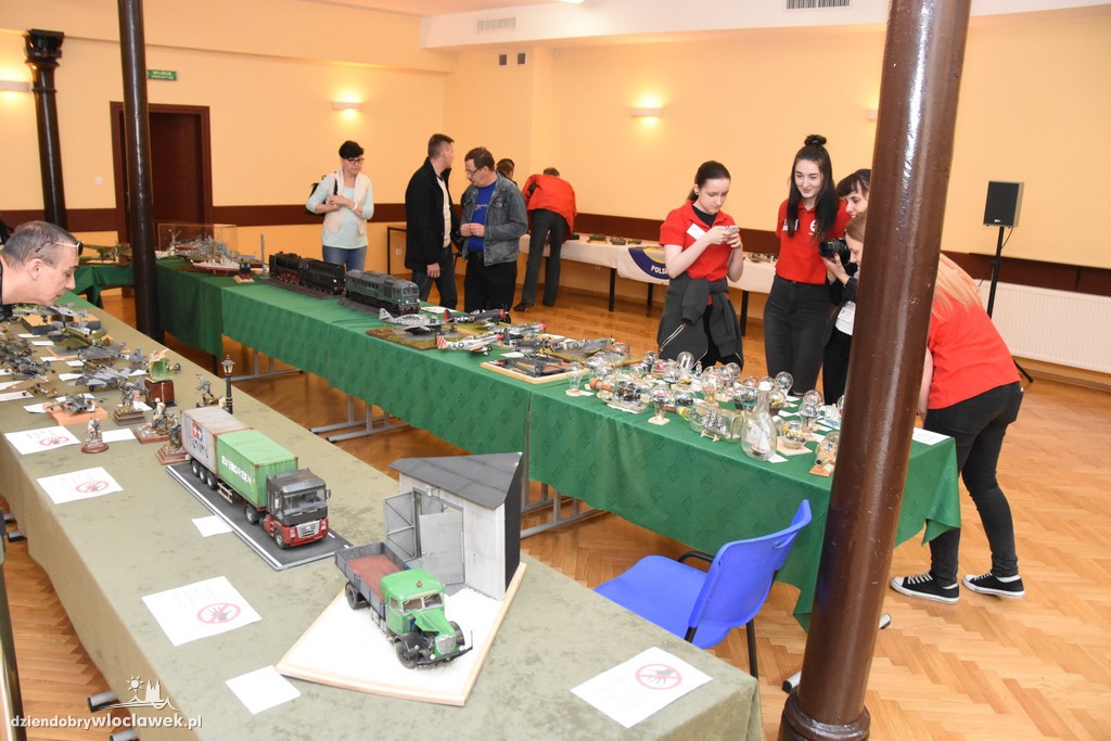 Wystawa modeli redukcyjnych