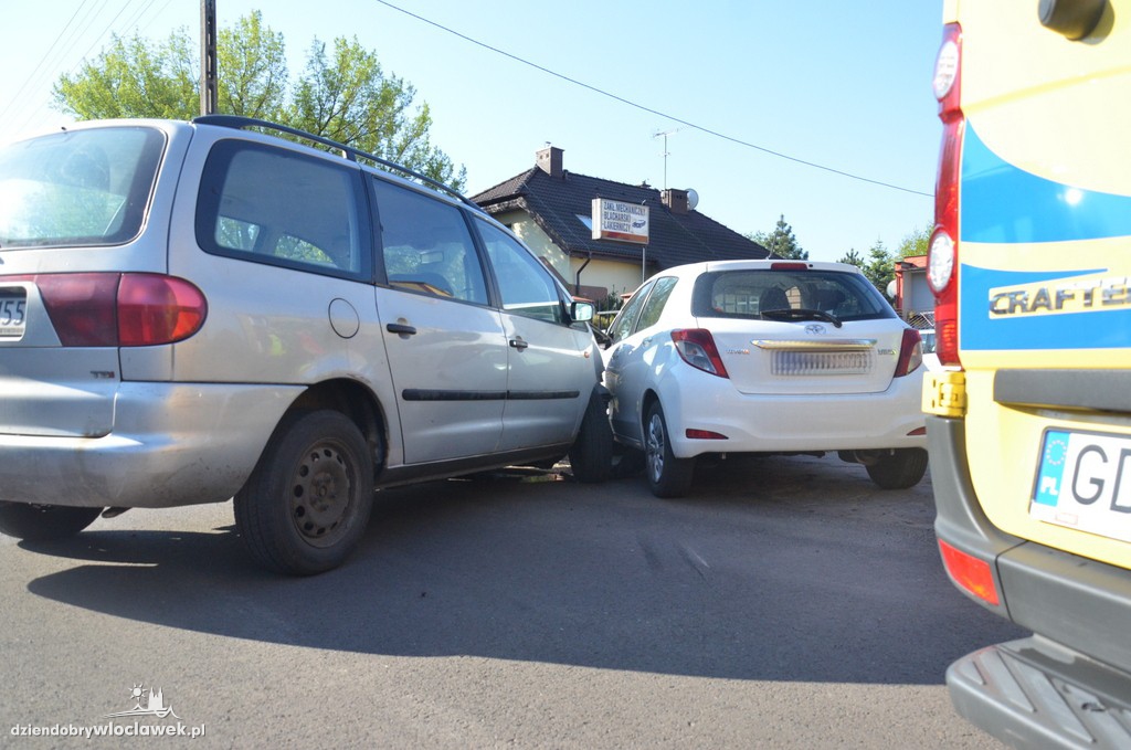 Kolizja trzech aut na Grodzkiej