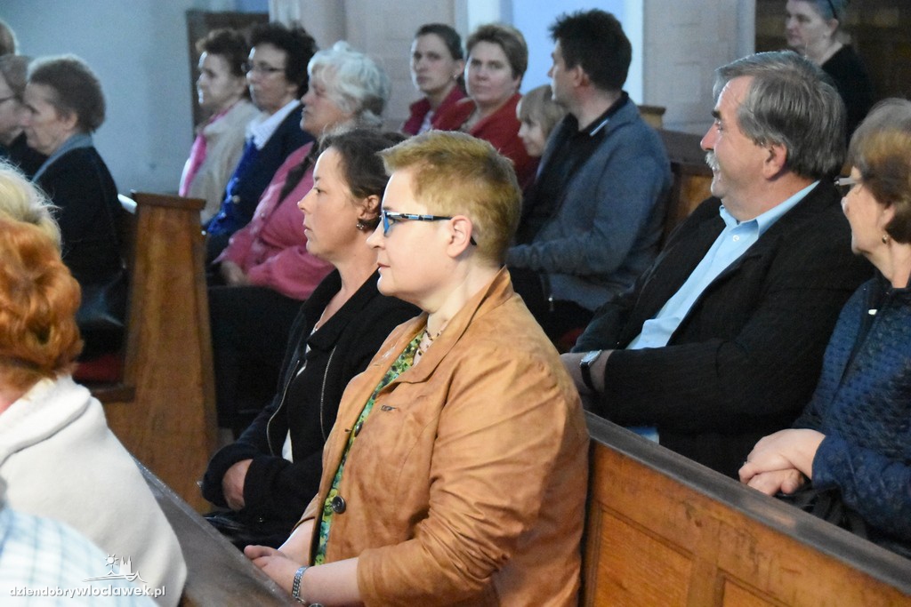 Koncert w kościele w Kruszynie