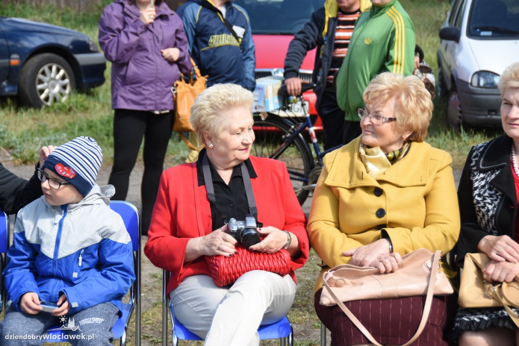 Piknik motoryzacyjny w klubie Łęg