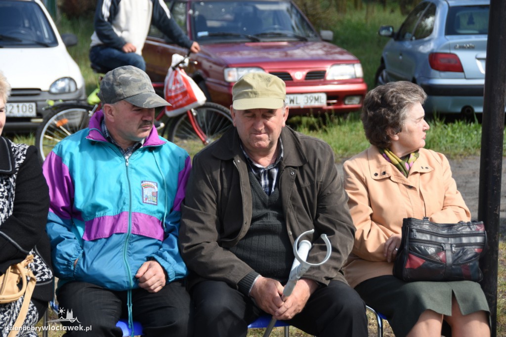 Piknik motoryzacyjny w klubie Łęg