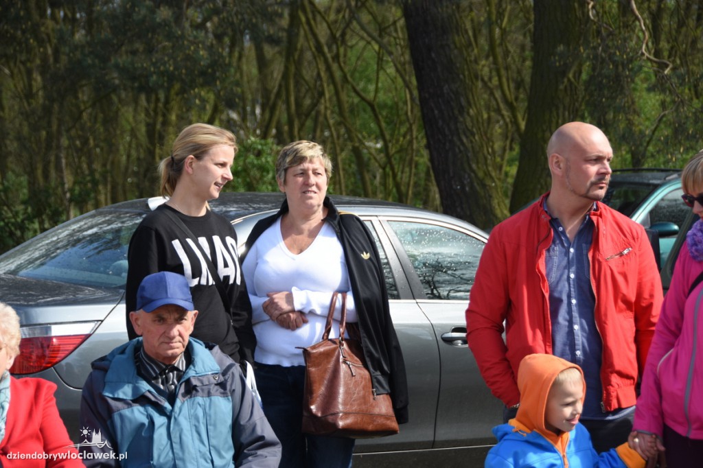 Piknik motoryzacyjny w klubie Łęg