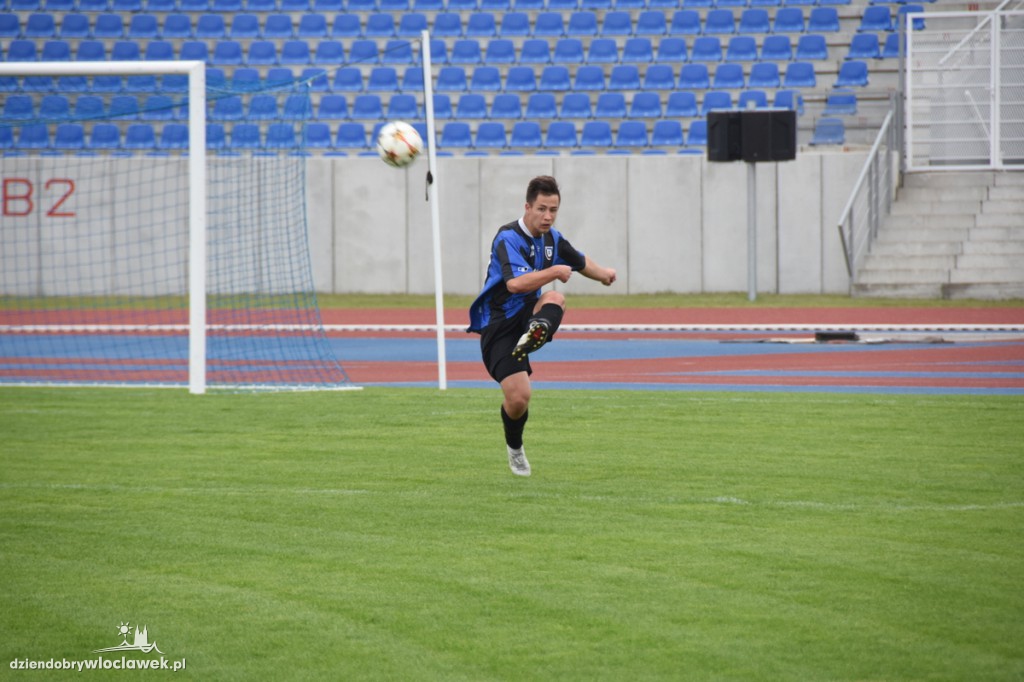 Wloclavia - Zawisza II Bydgoszcz