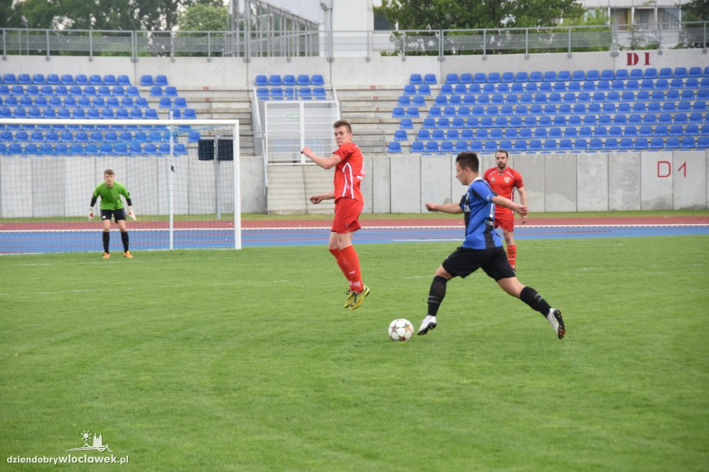 Wloclavia - Zawisza II Bydgoszcz