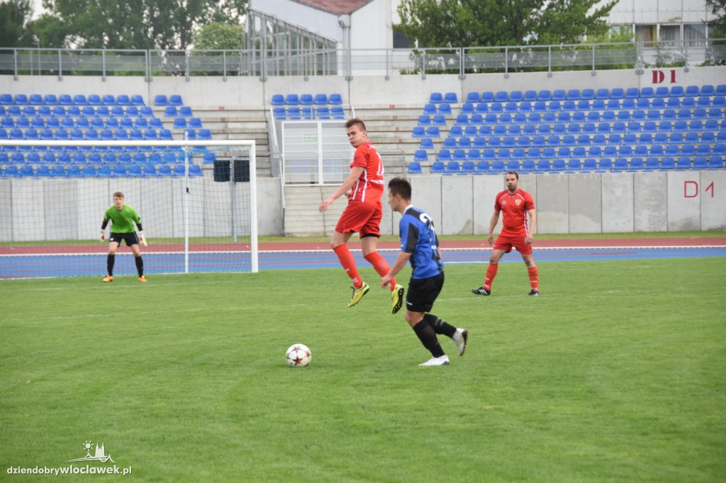 Wloclavia - Zawisza II Bydgoszcz