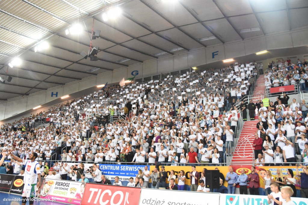 Kibice na meczu Anwil - Rosa Radom