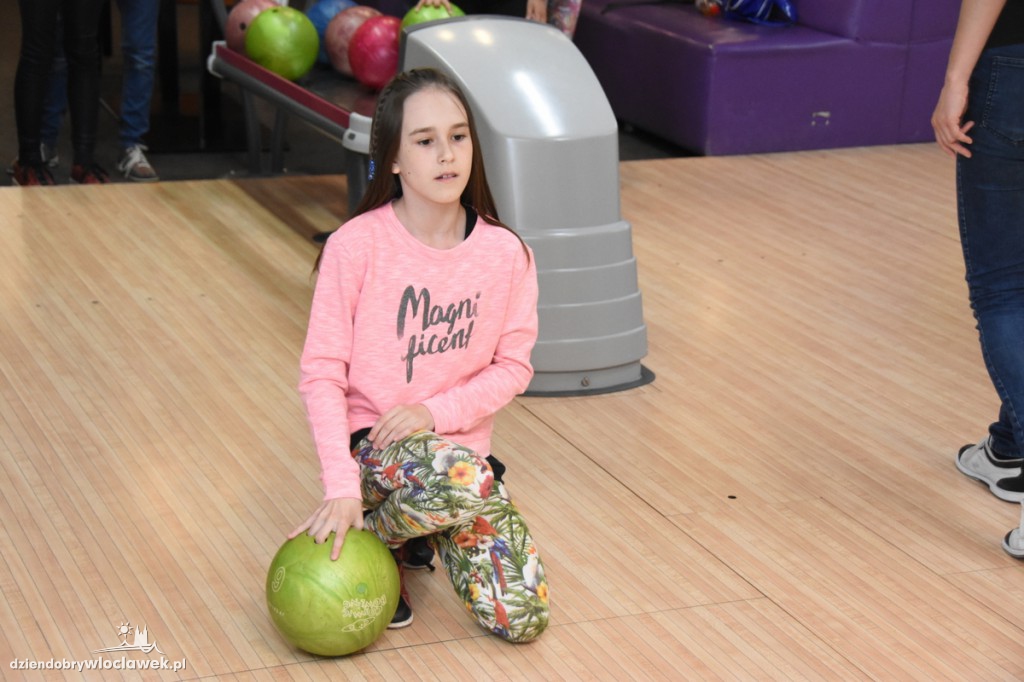 Nauka gry w kręgle w Sportbowling