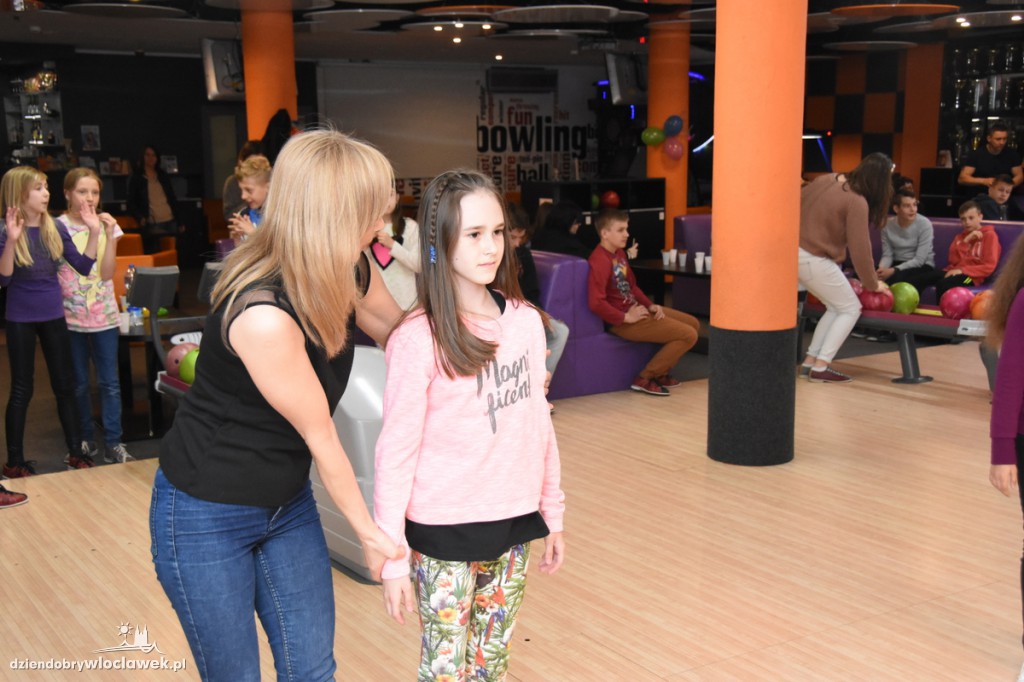 Nauka gry w kręgle w Sportbowling