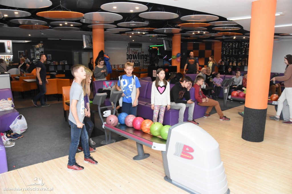 Nauka gry w kręgle w Sportbowling