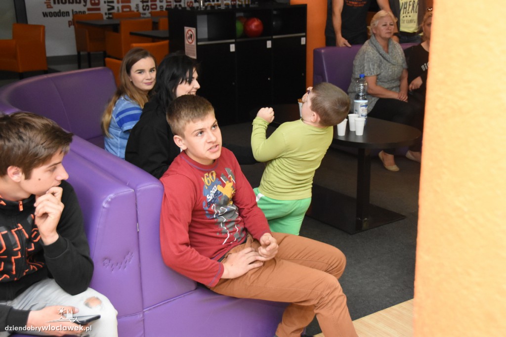 Nauka gry w kręgle w Sportbowling
