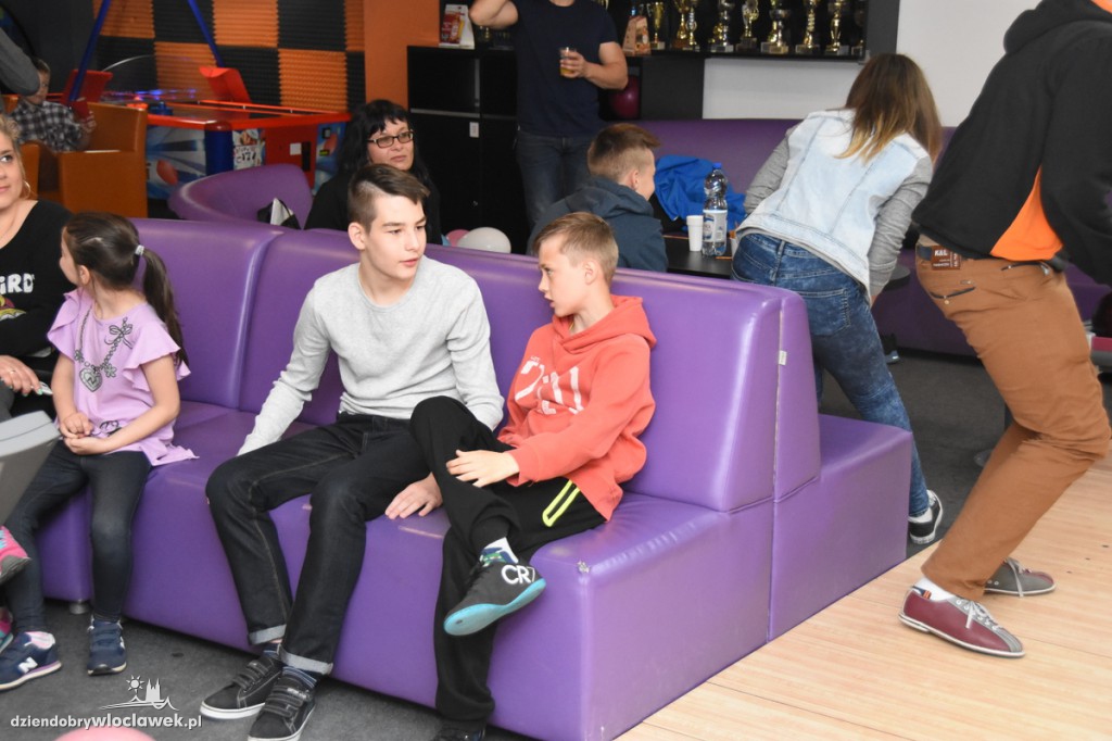 Nauka gry w kręgle w Sportbowling