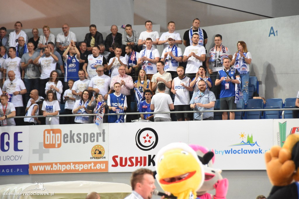 Kibice na meczu Anwil - Rosa