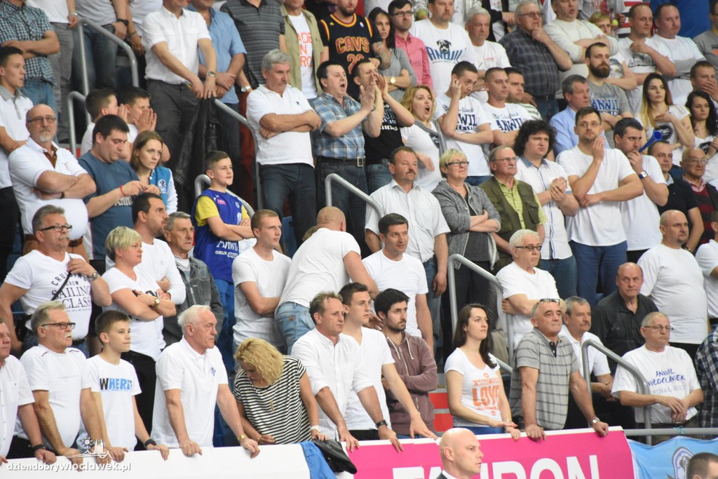 Kibice na meczu Anwil - Rosa