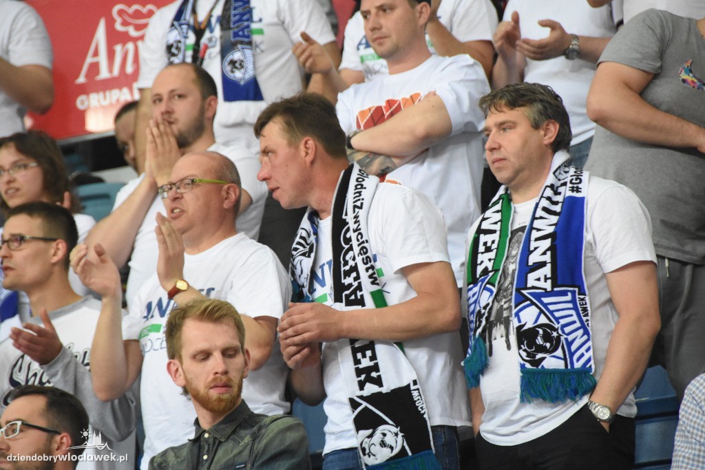 Kibice na meczu Anwil - Rosa