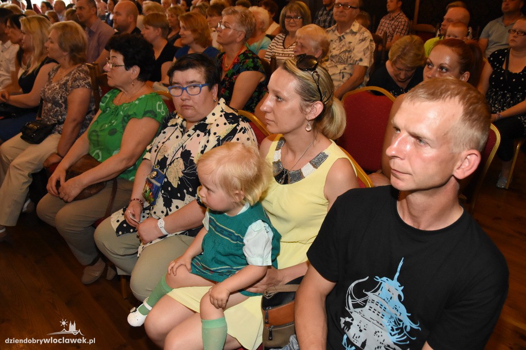 Dzień Matki z Demokratyczną Unią Kobiet