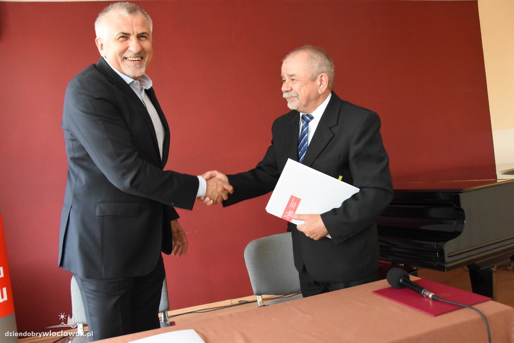 Anwil S.A. podpisał umowę z Chórem Canto