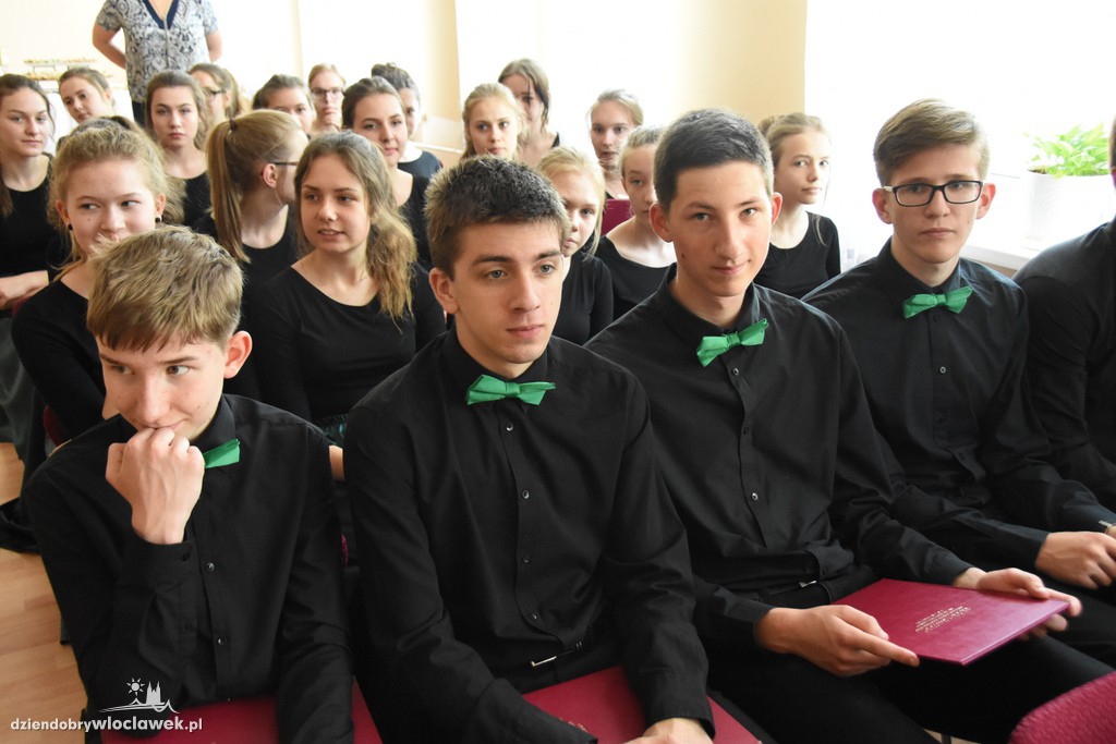 Anwil S.A. podpisał umowę z Chórem Canto