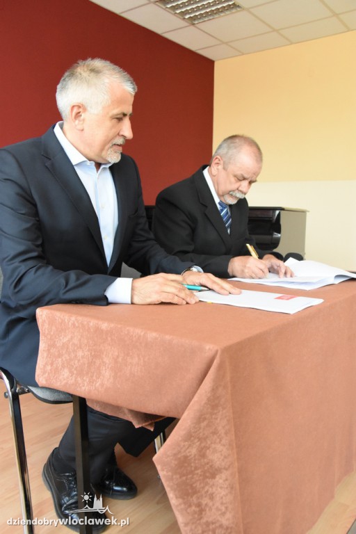 Anwil S.A. podpisał umowę z Chórem Canto