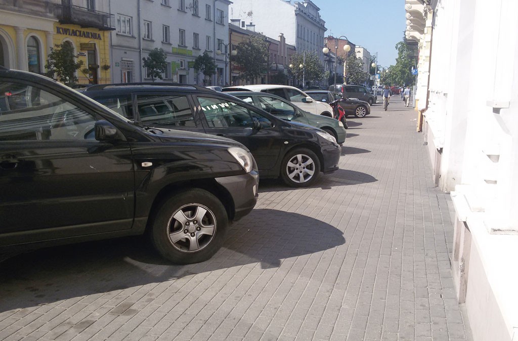 Zmienili sposób parkowania w centrum