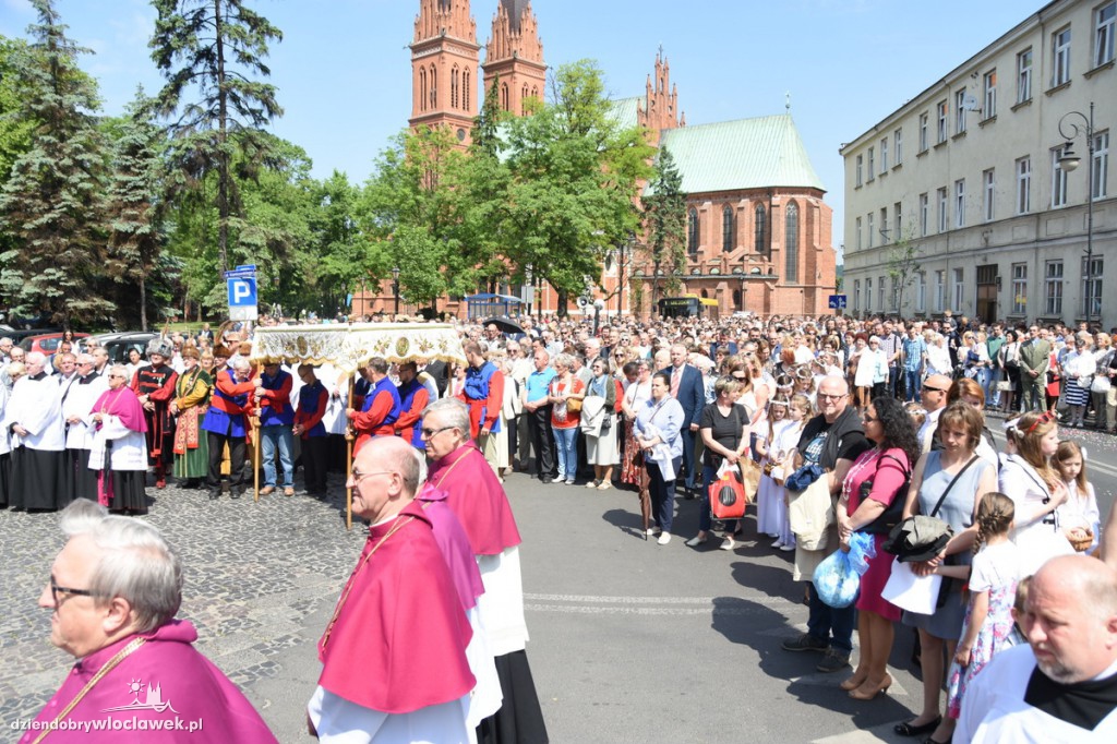 Procesja Bożego Ciała we Włocławku