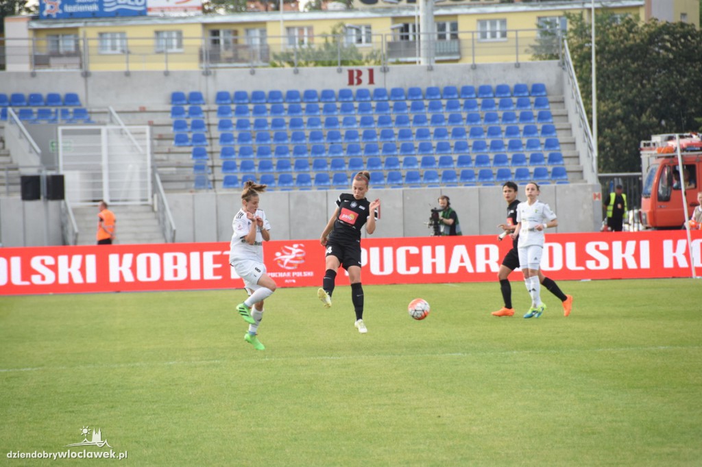 Finał Pucharu Polski Kobiet na stadionie
