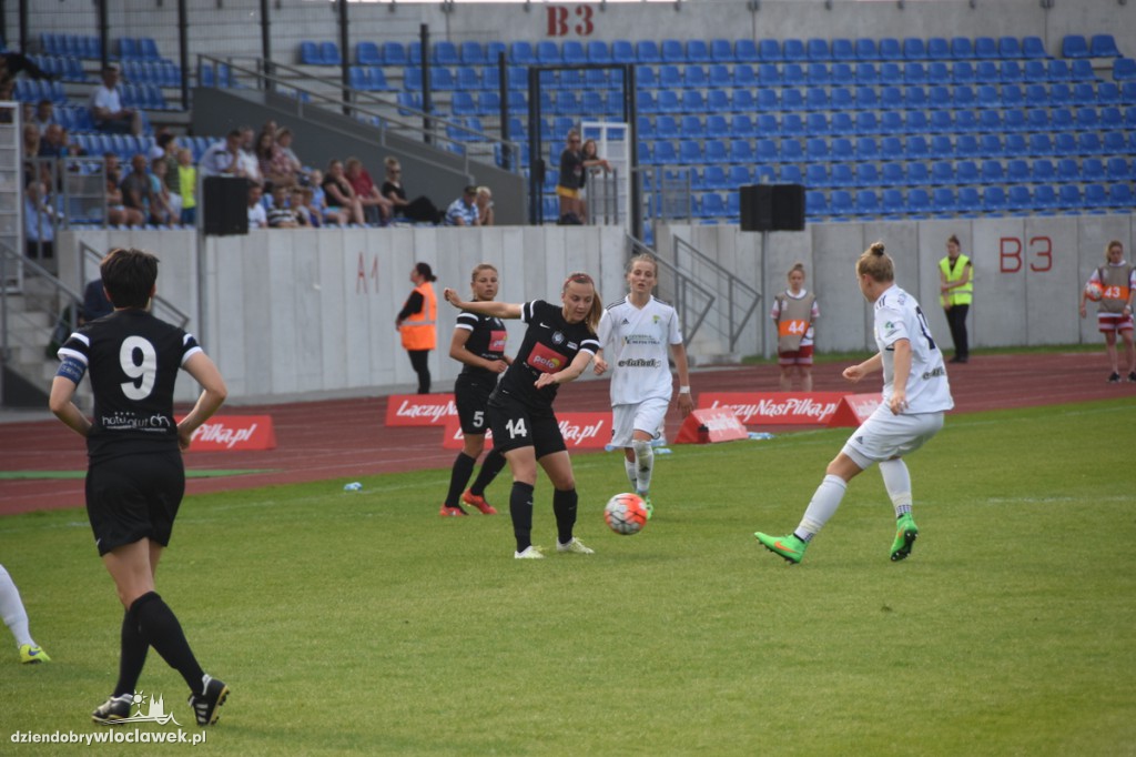 Finał Pucharu Polski Kobiet na stadionie