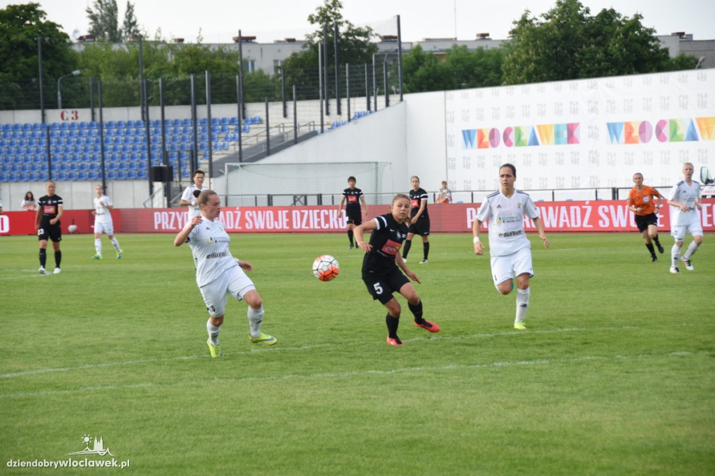 Finał Pucharu Polski Kobiet na stadionie