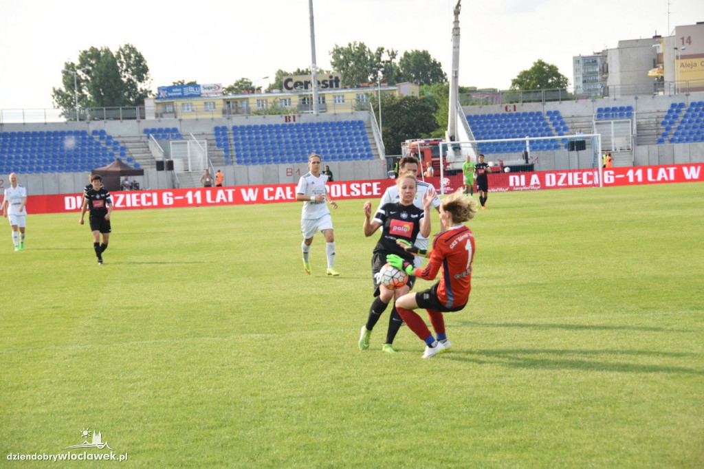 Finał Pucharu Polski Kobiet na stadionie
