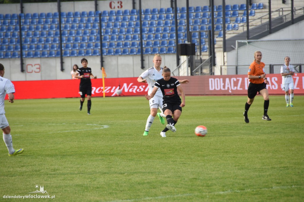 Finał Pucharu Polski Kobiet na stadionie