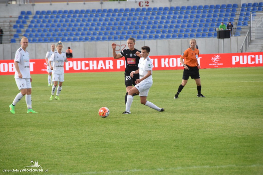 Finał Pucharu Polski Kobiet na stadionie