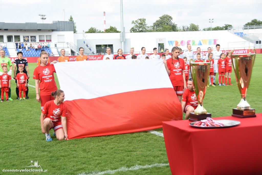 Finał Pucharu Polski Kobiet na stadionie