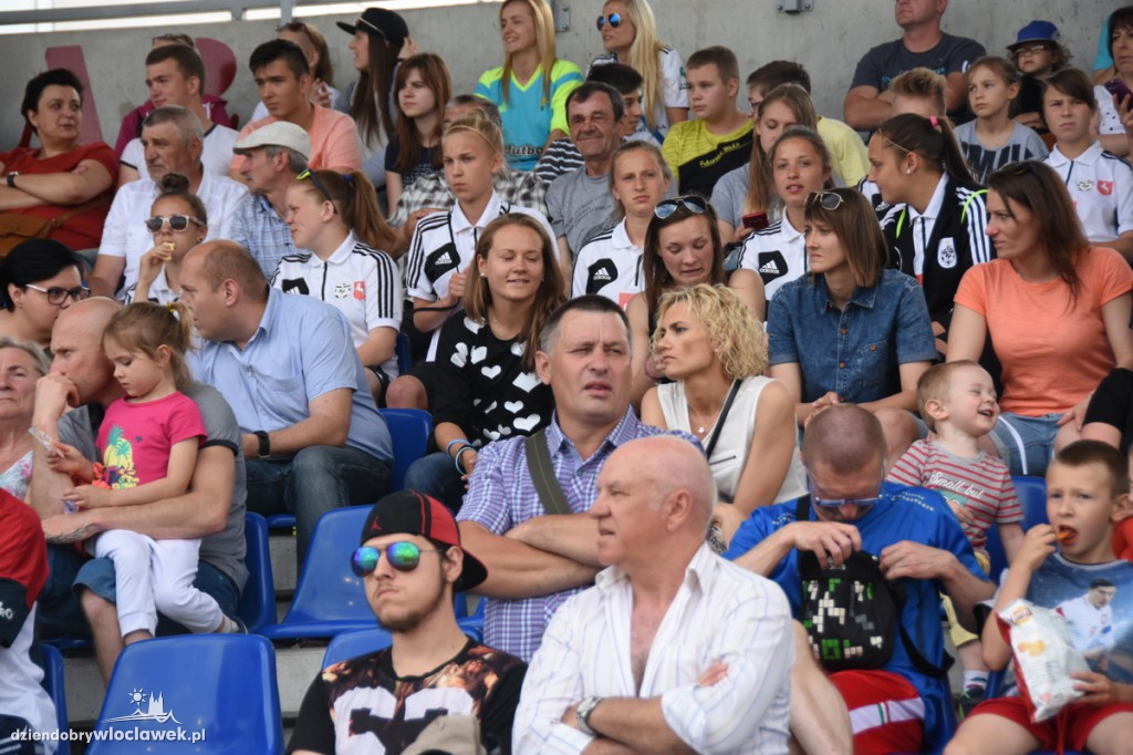 Finał Pucharu Polski Kobiet na stadionie