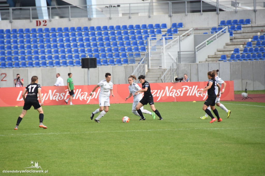 Finał Pucharu Polski Kobiet na stadionie