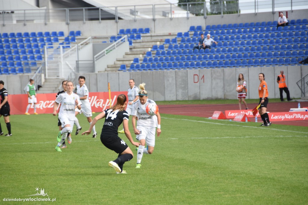 Finał Pucharu Polski Kobiet na stadionie