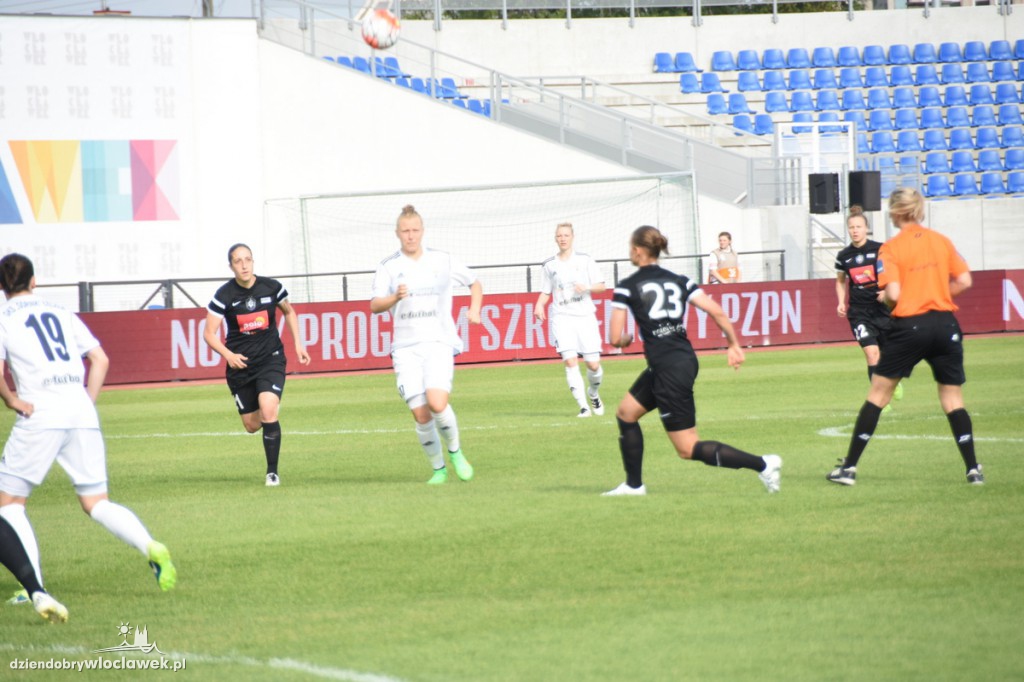 Finał Pucharu Polski Kobiet na stadionie