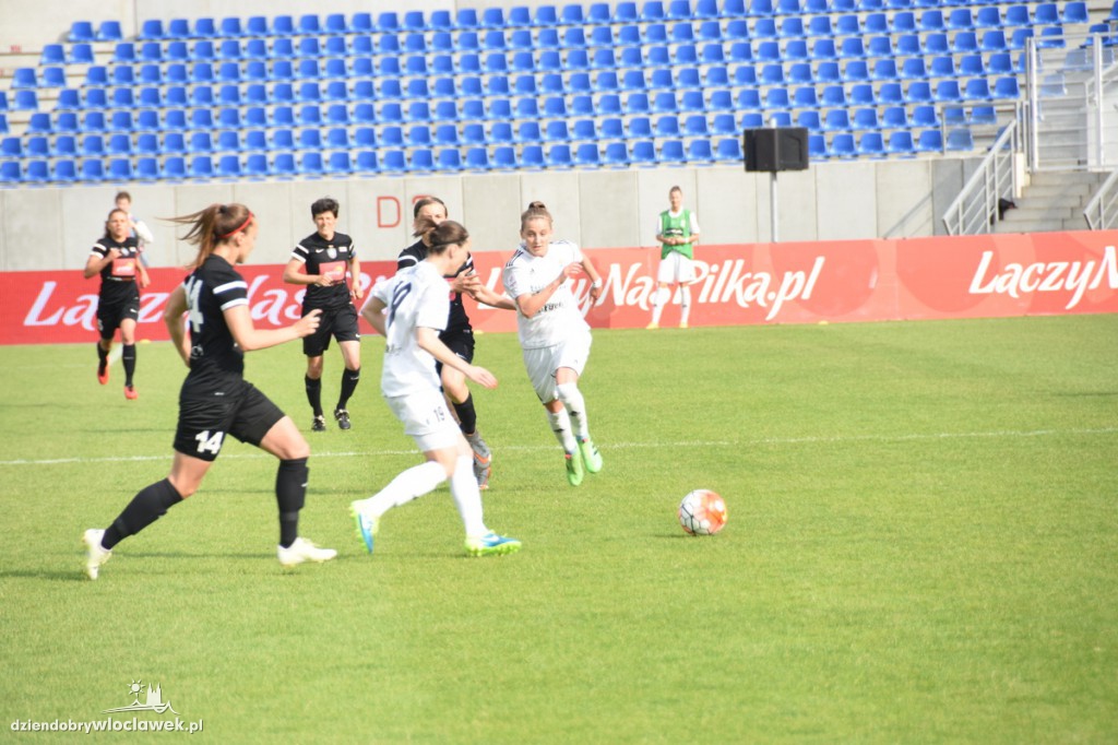 Finał Pucharu Polski Kobiet na stadionie