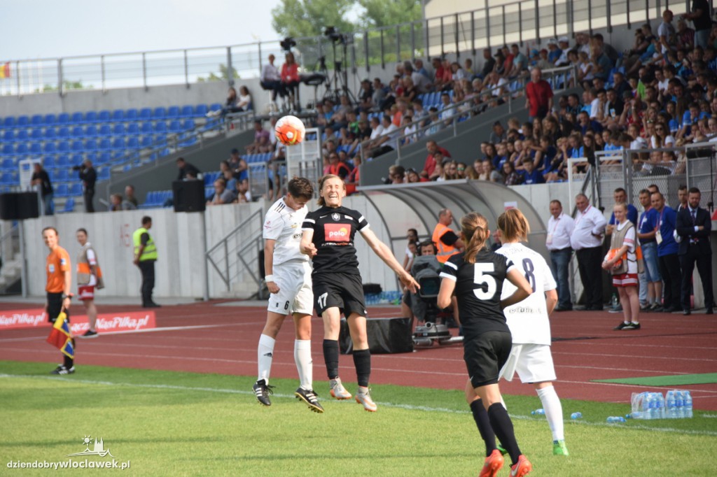 Finał Pucharu Polski Kobiet na stadionie