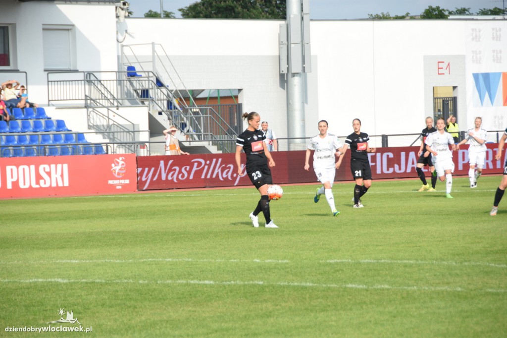 Finał Pucharu Polski Kobiet na stadionie