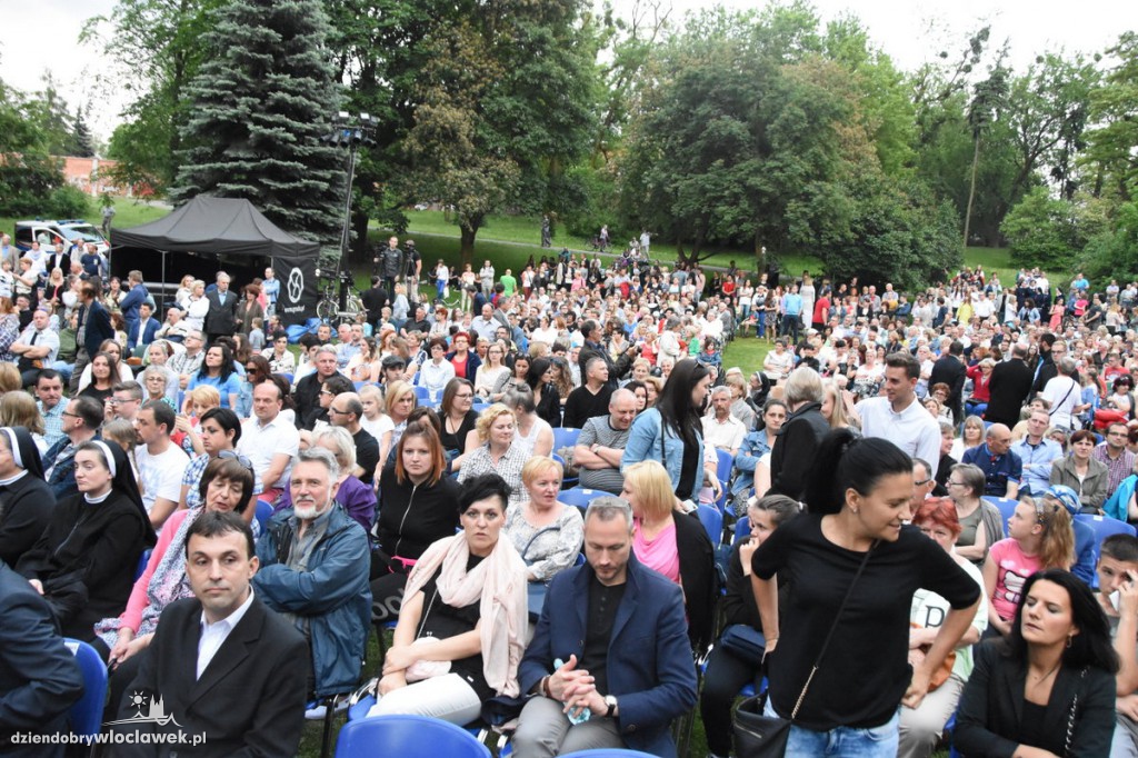 Koncert Uwielbienie w Parku